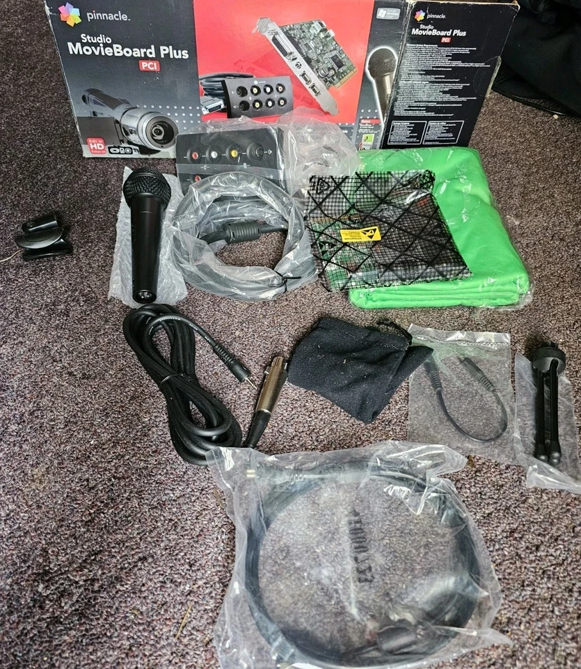 Pinnacle Studio MovieBoard Plus PCI Video Editing System for Windows Vista NEW - Image 2 of 4