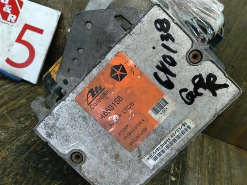 1994 1995 CHRYSLER CONCORDE FWD ABS BOMBA ATUADORA DE FREIO ANTIBLOQUEIO COM MOD 4695935 - Imagem 2 de 4