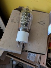 Military 10E/587  VT60A  807 Valve Ceramic Base, Black Plates NOS Boxed