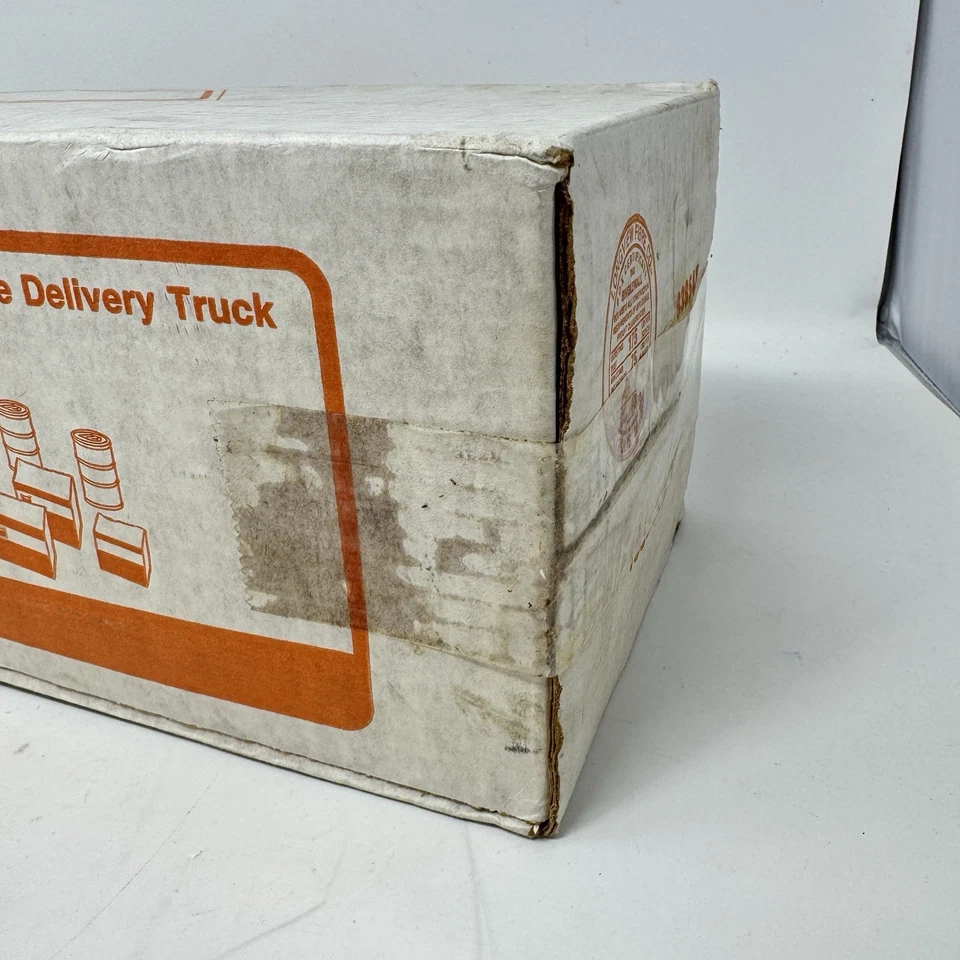 Camión de reparto Tonka 3100 Chevron Stake 1982 vintage Foto 3 de 4