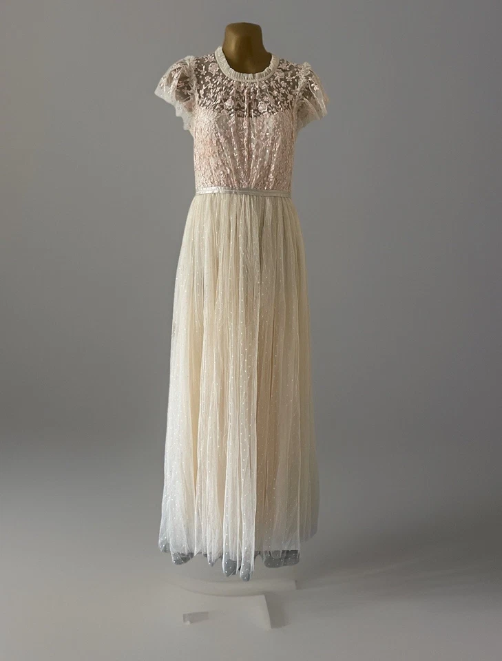 Vestido de tule creme NEEDLE & THREAD Giselle corpete Reino Unido 6 EUA 2 princesas de casamento - Imagem 2 de 4