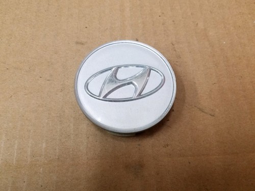 Used OEM Hyundai Wheel Center Cap - Part # 52960-3K210, Fits Tucson, Azera, Elantra, Santa Fe, Sonata 6 thumbnail image