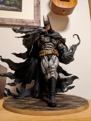 sofbinal BATMAN HARD BLACK Ver. MASSIVE SOFT VINYL FIGURE UNION