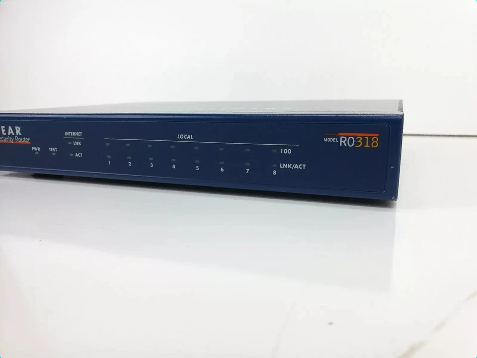 NETGEAR Cable or DSL Security Router with 8 Port Switch Model R0318 - Image 3 of 4