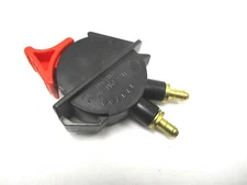 2505475C1 INTERNATIONAL RED HANDLE HIGH PRESSURE AIR SEAT VALVE 4C4Z-14C715-BA