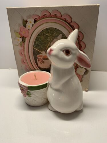 Vintage Avon Bunny Bright Ceramic Fragrance Candle Holder Spiced Apple (1980) - Picture 1 of 4