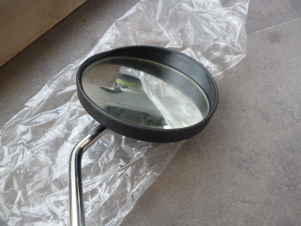 ちきりや　タツミデコ　鯨×孔雀　リバーシブルスカジャン ちきりやタツミデコ鯨×孔雀リバーシブルスカジャン