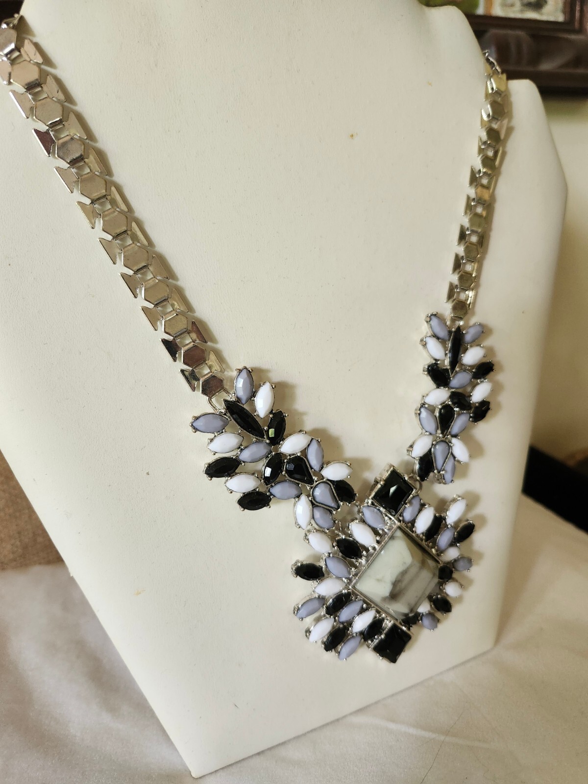 Signed Jules  Silver tone  Chunky Statement Neckl… - image 2