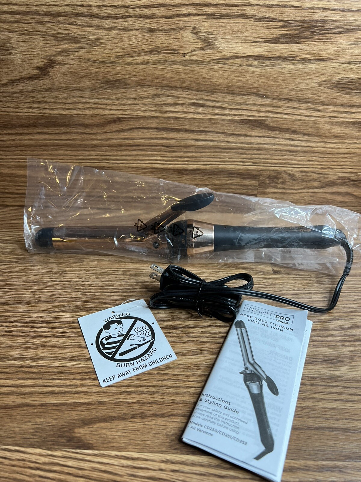 Conair Infiniti Pro 1 Inch Rose Gold Titanium Curling Iron