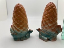 1960s pinecone salt and pepper shakers V5
