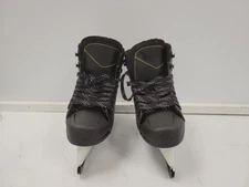 (72335-1) CCM RW300 Skates