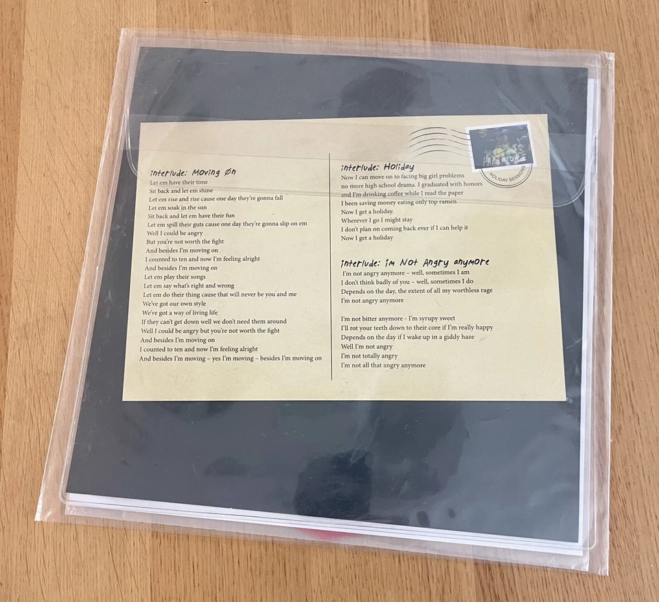 *SIGNED/AUTOGRAPHED* Paramore "The Holiday Sessions" 7" vinyl record! haley riot - Image 3 of 4