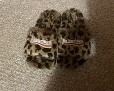 Balenciaga Men  s Leopard Animal Print Faux Fur Slide Slippers US 9 Brown/Black.