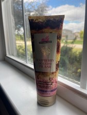 Bath Body Works Raspberry Holiday Pie Bar Body Cream