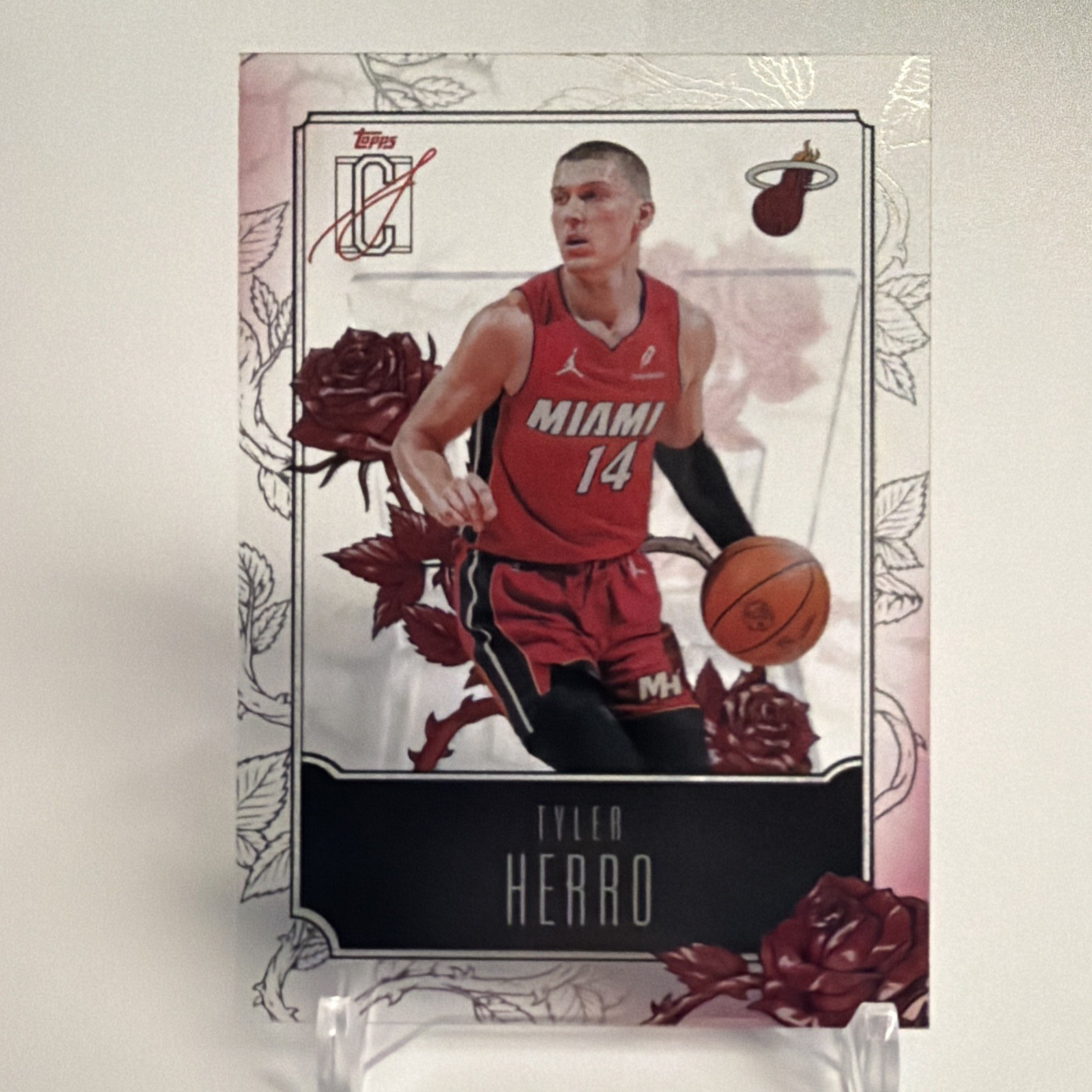 2025-26 Topps Signature Class Roses Acetate Insert SP Tyler Herro #R-7 🔥🔥🔥🔥