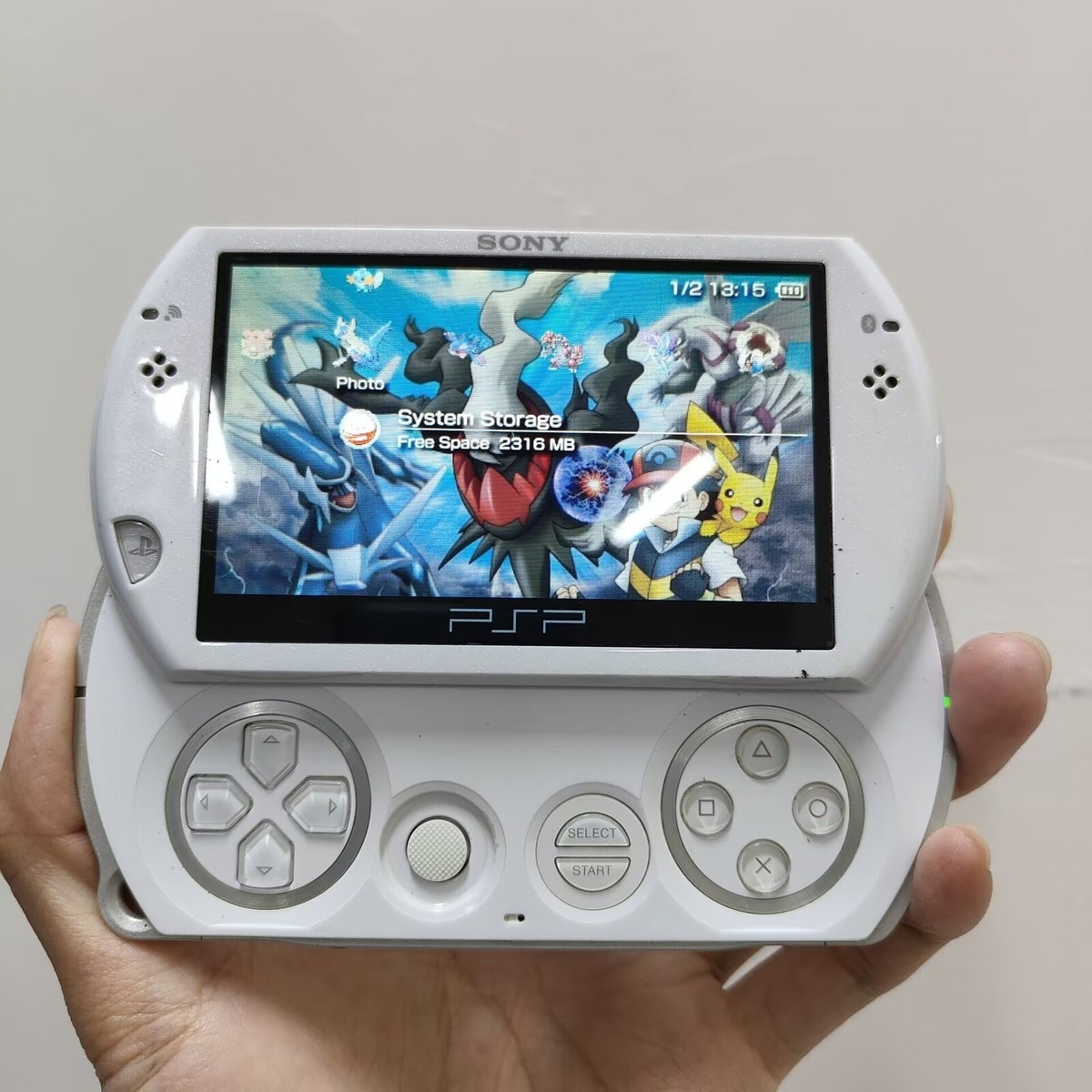 Sony PSP GO PlayStation PortableGo Piano Pearl White Console 85-90