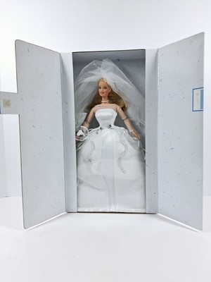 Vintage Blushing Bride Barbie Doll 1999 Mattel 26074 White Dress