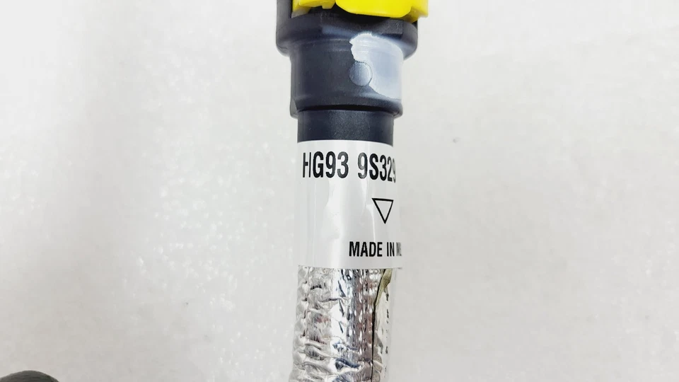 2017-2020 Ford Fusion Lincoln MKZ 2.0L Emission Vapor Canister Hose HG9Z-9S329-A - Image 4 of 4