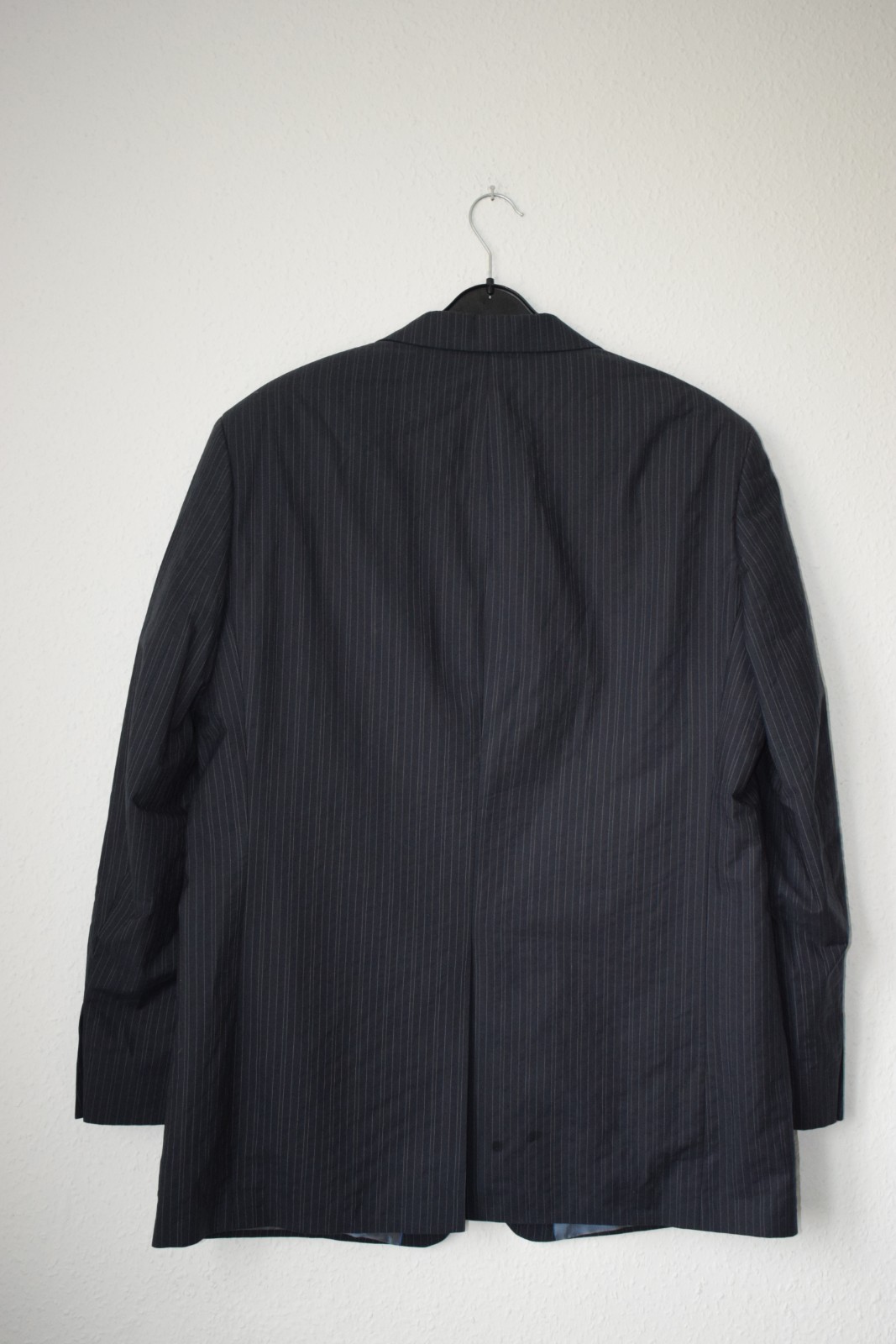 Bogart Men’s Navy Pinstripe Cotton Blend Blazer - Size 52 image 7