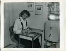 Ingrid Bergman Rare Vintage Original Snapshot 4x5 Photo Stamped 1940's at home