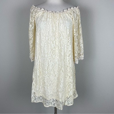 Umgee Off White Lace Off or On Shoulder NWT Dress Medium