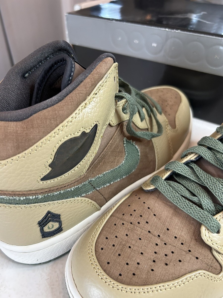 Size Jordan Retro Armed Forces 100% DS pristine condition