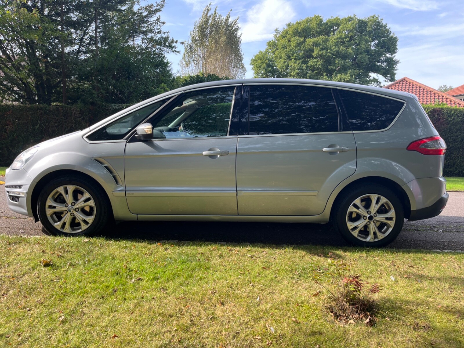 2010 Ford SMAX 2.0 TDCi Titanium Powershift Euro 5 5dr MPV Diesel