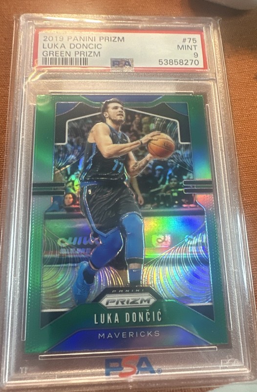 2019-20 Panini Prizm - Luka Dončić #75 Green Ice Prizm