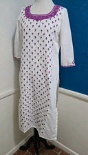 Indian Women XS White  Lavender Floral Embroidery Kurta Kurti Top Tunic Dress
