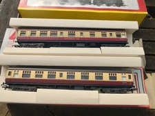 Lima 'OO' Gauge B.R. Mk1. RBR Restaurant Car M34642 + 34628 carriage Boxed. Nice