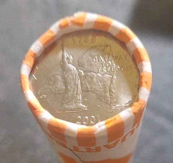 2001 New York D State quarter roll  bank rolled  uncirculated - Image 2 of 3