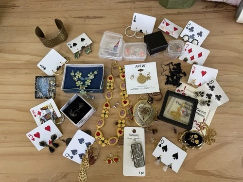 HUGE Lot Vtg/Mod Costume Jewelry Earrings Necklaces Ring Damascene Danbury Mint