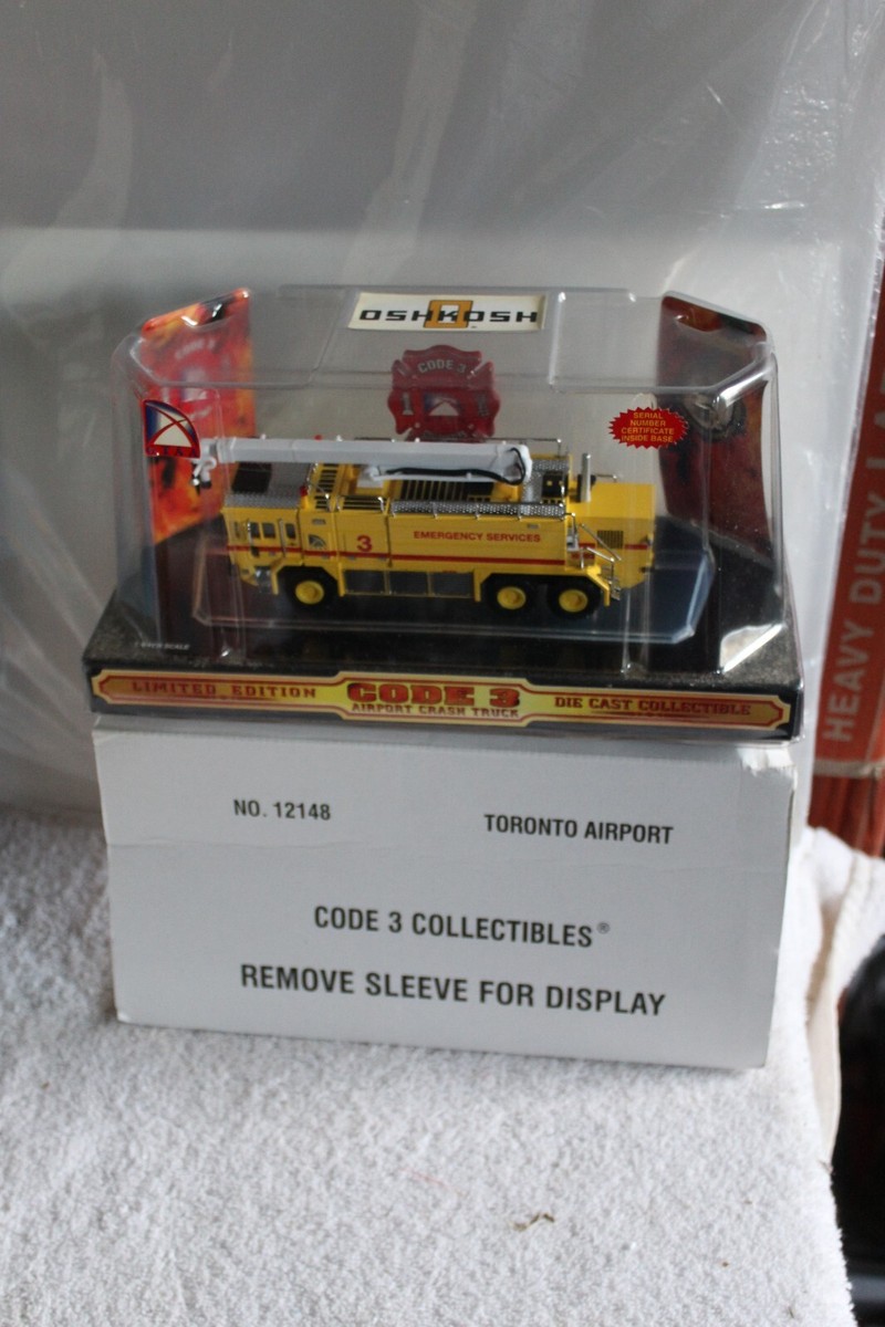 Code3 エアポートクラッシュトラック ミニカー 1/64 CODE3 1/64 AIRPORT CRASH TRUCK ダイキャスト 1999年 限定 レア