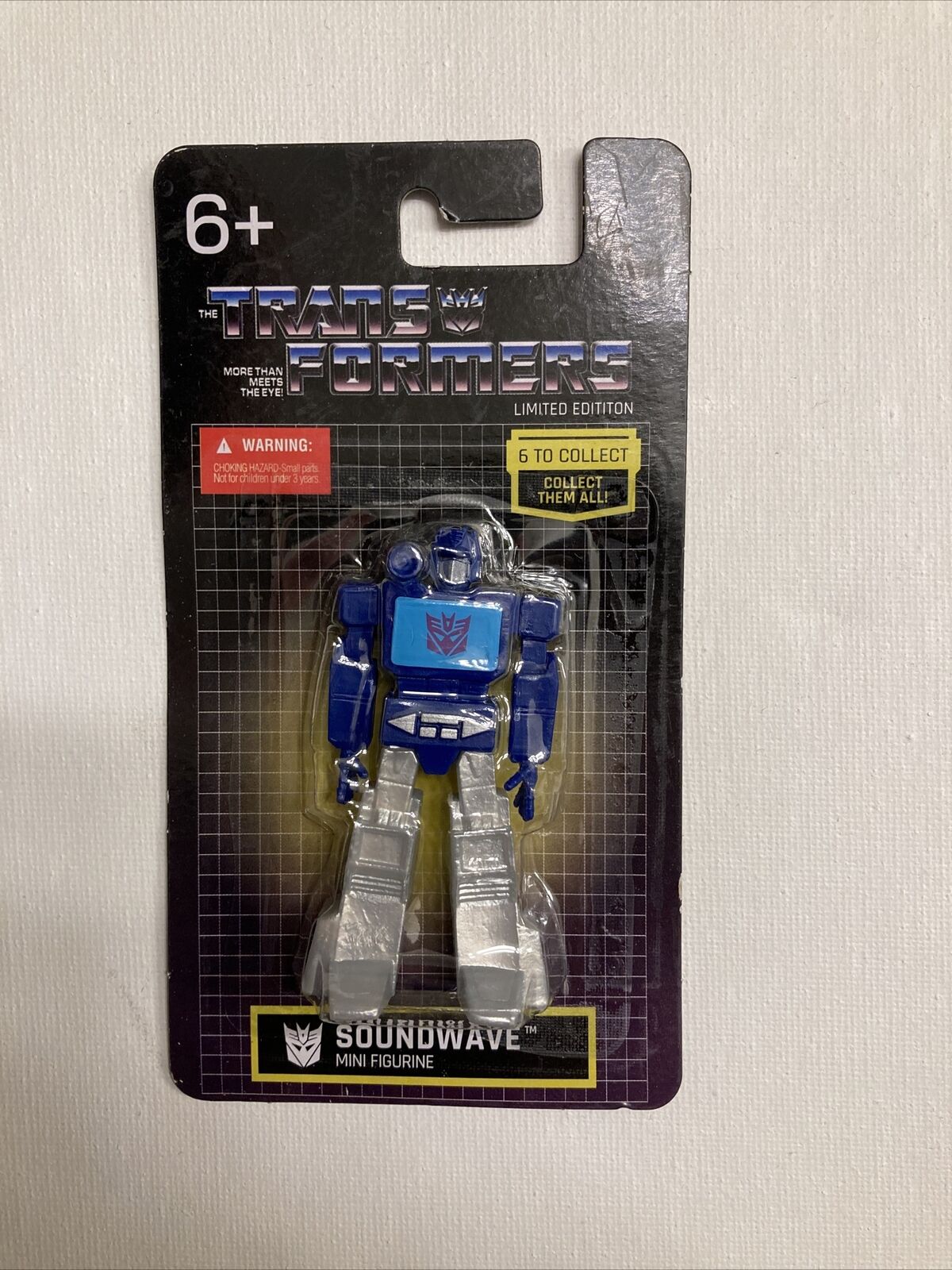 Soundwave with Laserbeak Deluxe (Transformers RID Prime, Hasbro