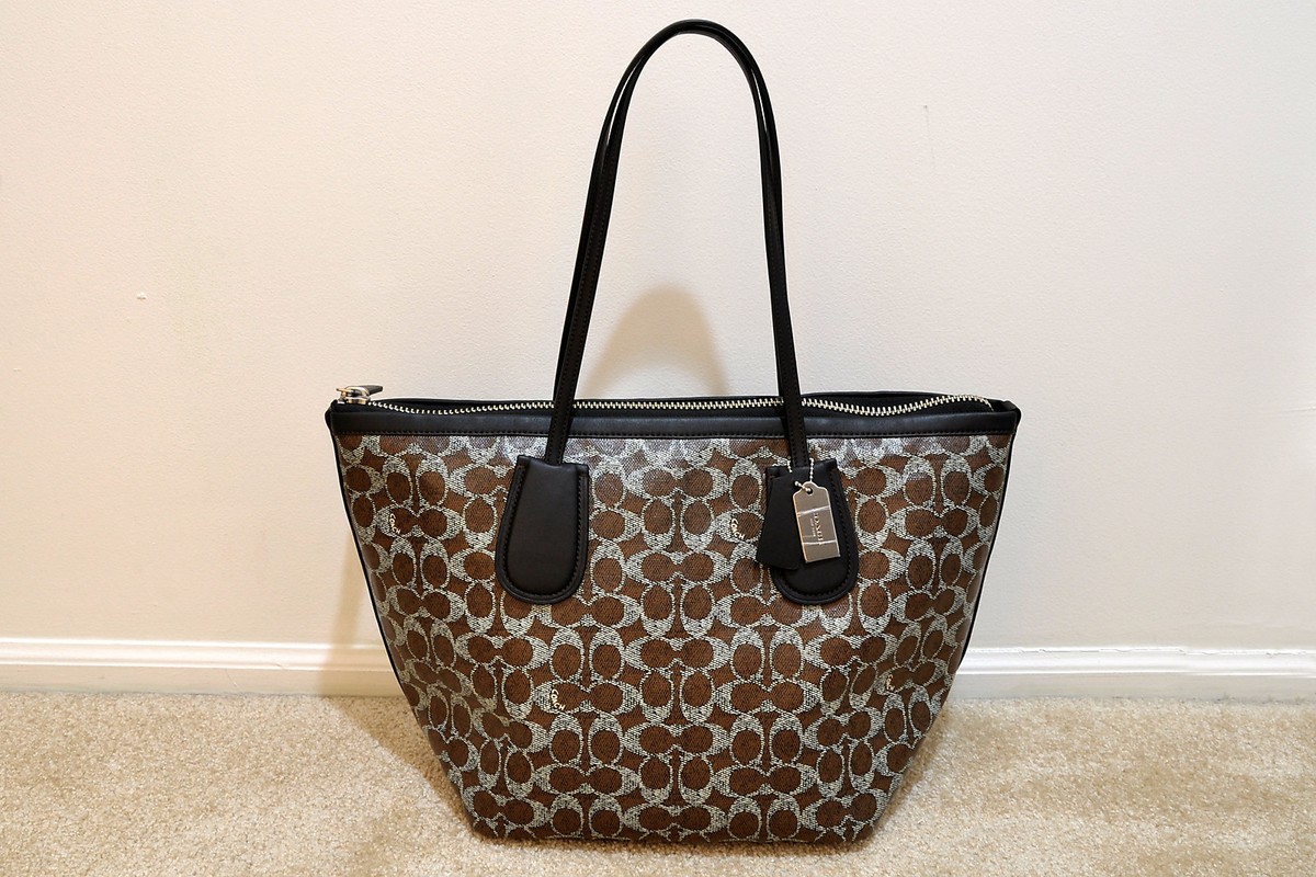 [adidas] Airliner Tote Bag Brown ☆送料込☆ ADIDAS】 Airliner Tote Bag Brown / KC0371 ☆人気☆