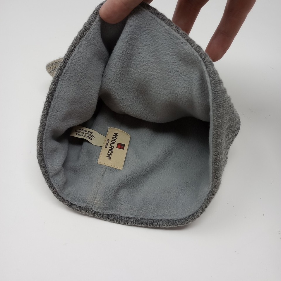 Woolrich Gray Beige Plaid Wool Acrylic Blend Mens Winter Beanie Hat Cap