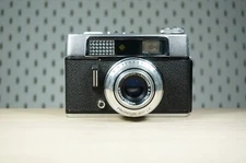 Voigtlander  VITORET LR rangefinder camera with LANTHAR 50/2.8 lens #759416