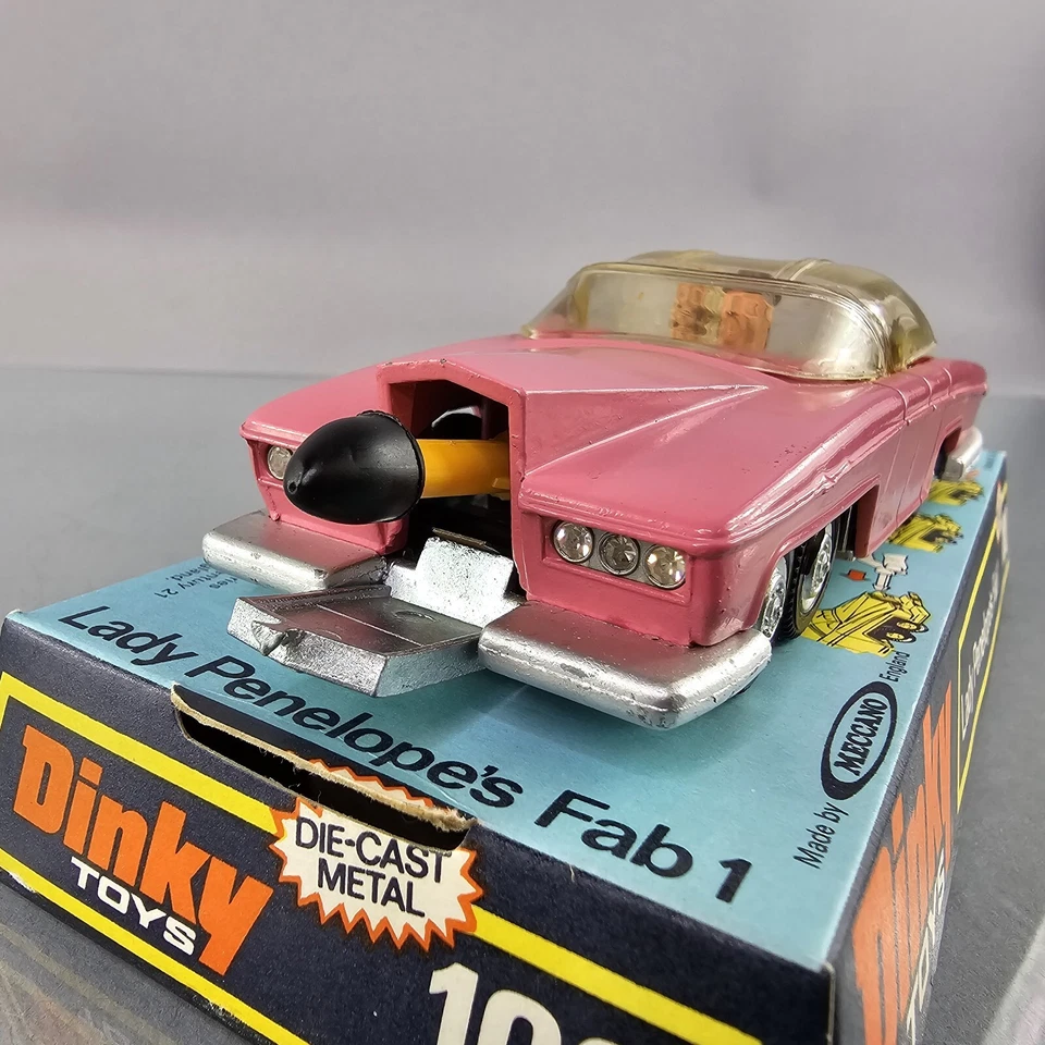 Dinky Toys Thunderbirds FAB 1 Lady Penelope’s Car Pink Diecast No. 100 Meccano - Image 4 of 4