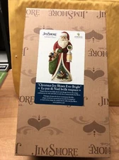 Jim Shore Christmas Joy Shines Ever Bright - Worldwide Event Santa with Bag Figu