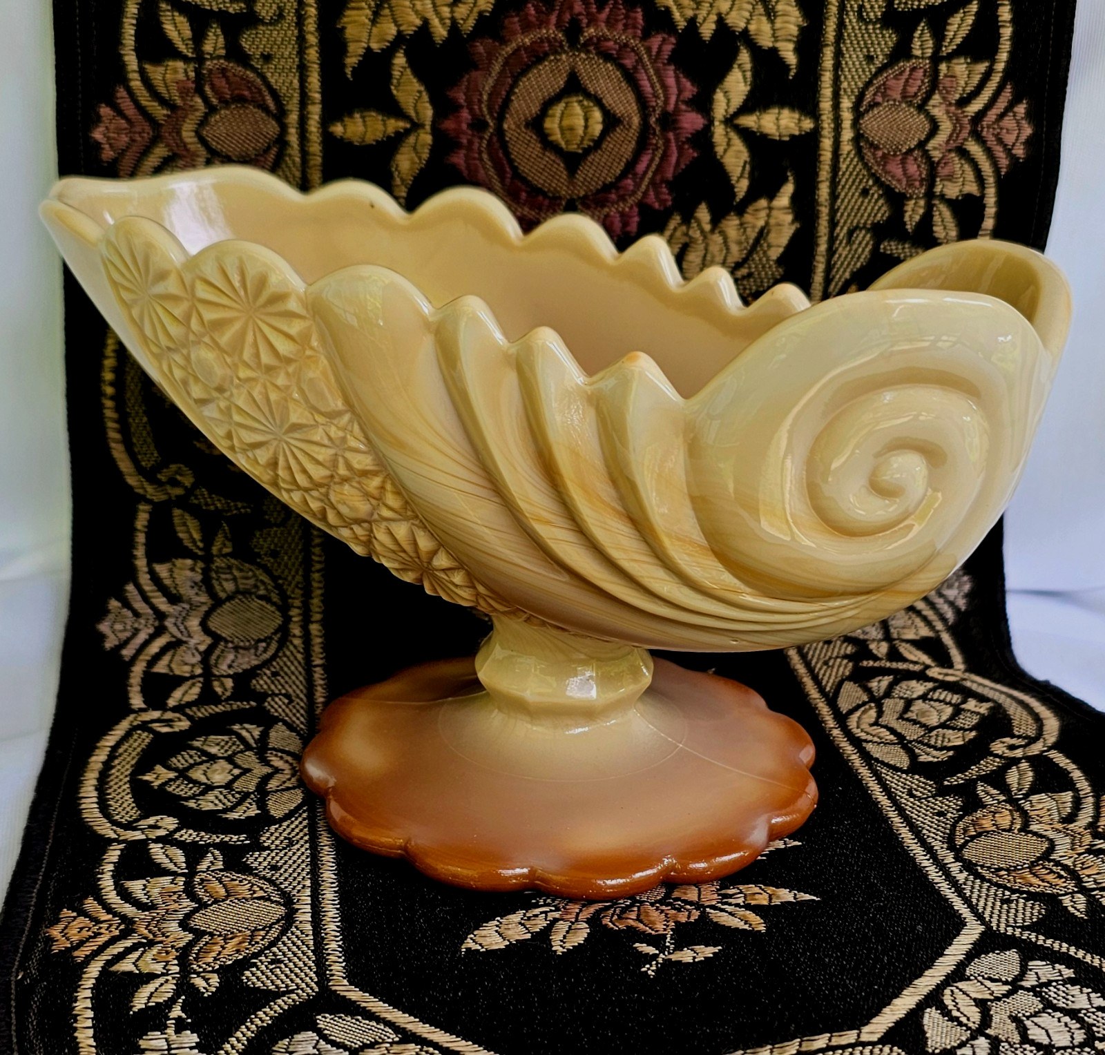 Fenton Carmel Slag Glass Nautilus Shell Pedestal Bowl Vase Compote Daisy Button