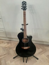 Yahama APX600 Acoustic Electric Guitar with Gig Bag and Accessories Black VGC