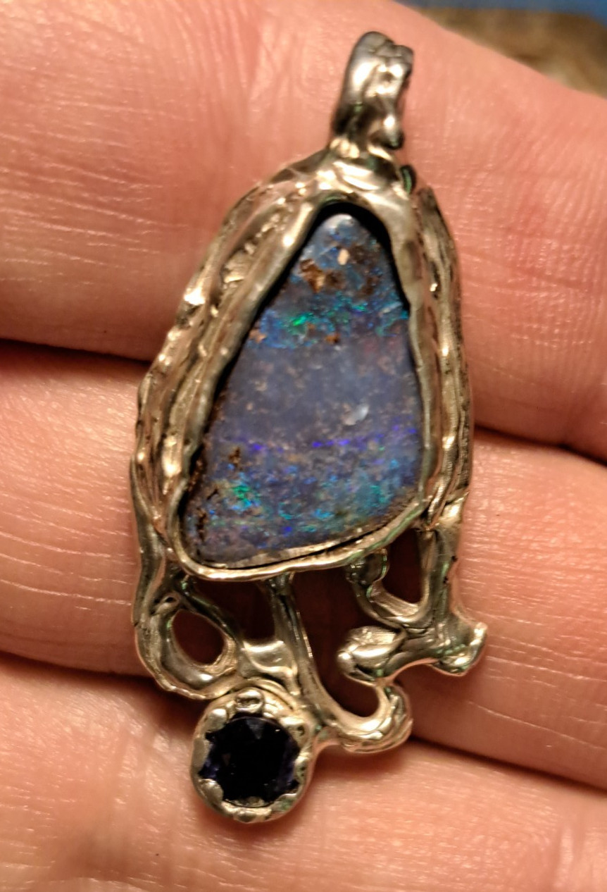 Large Multicolor Australian Boulder Opal Brutalis… - image 7