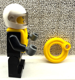 LEGO MINIFIGURE CITY FEMALE FIREFIGHTER CTY0640.  60106 life preserver