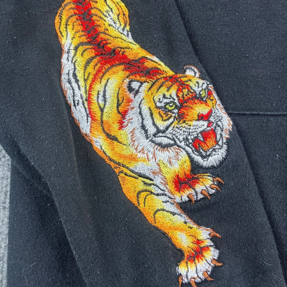  Forever 21 Hombres Sudadera con Capucha Talla M Negra Bordada Tigre Pullover Sudadera Y2K Foto 3 de 4