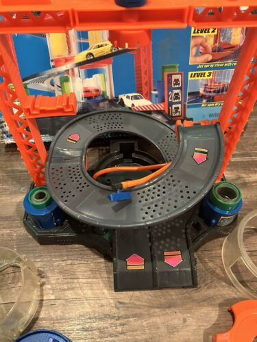 1997 Mattel Hot Wheels World 3-Level Car Wash Mattel Wheels #16756 Incomplete - Picture 2 of 10