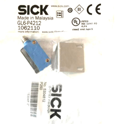 SICK GL6-P4212 Miniature photoelectric sensors ,PNP,New Kd