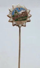 Climbing Mountaineering Club ŽELJEZNIČAR Sarajevo Bosnia vintage pin KASUN 1960s