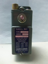 Nice Square D 9007 AW-19 9007 AW19 Oiltight Limit Switch Series C