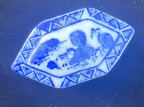 Vintage Chinese Porcelain Trinket Box Blue White Small 3.5x2” - Picture 9 of 12