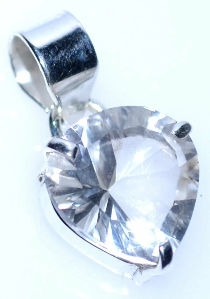 White Quartz Solitaire Heart Gem 925 Sterling Silver Pendant Gemstone Jewellery - Image 3 of 4